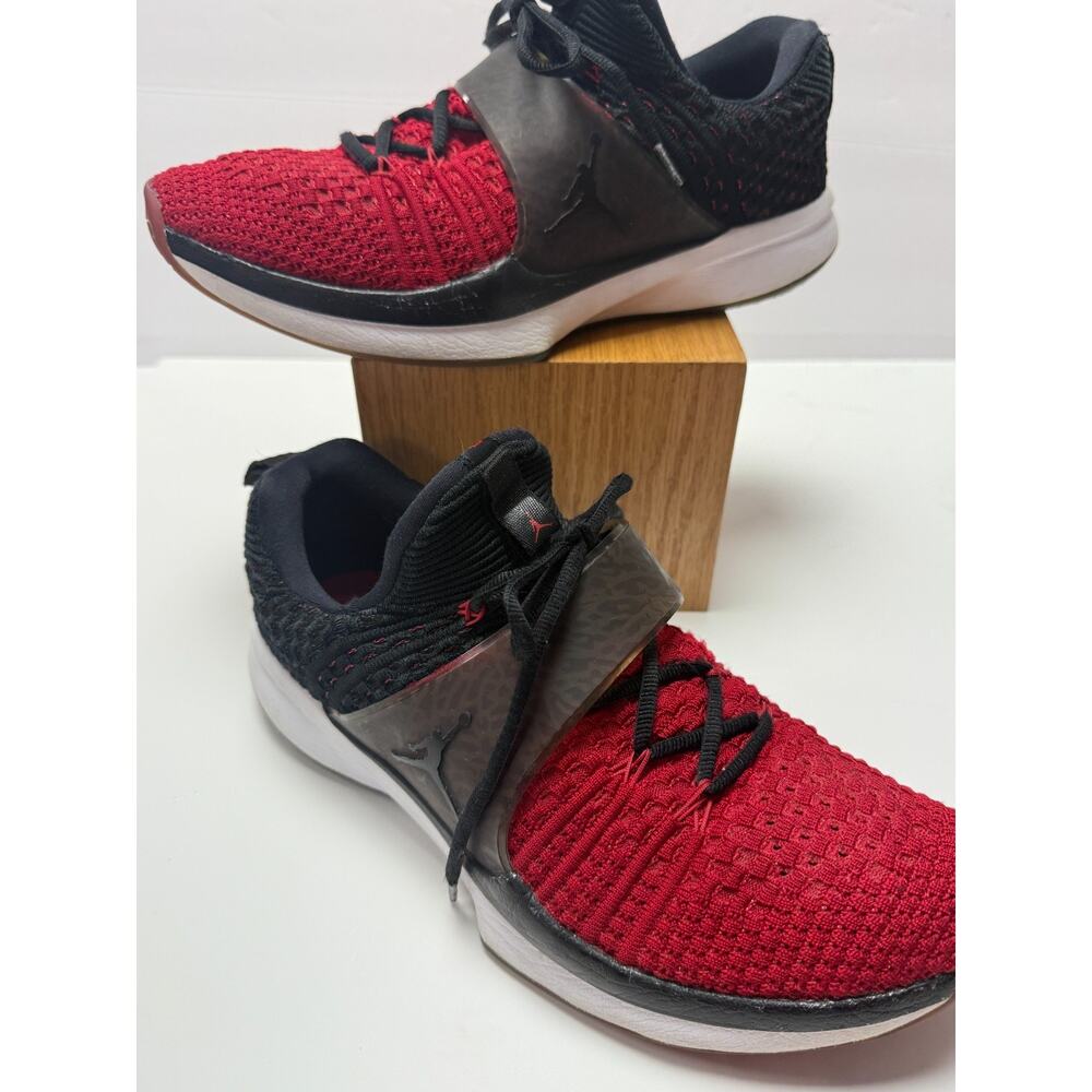Jordan Trainer Prime Red Black Knit Training Sneakers Athletic Performance Sz 9
